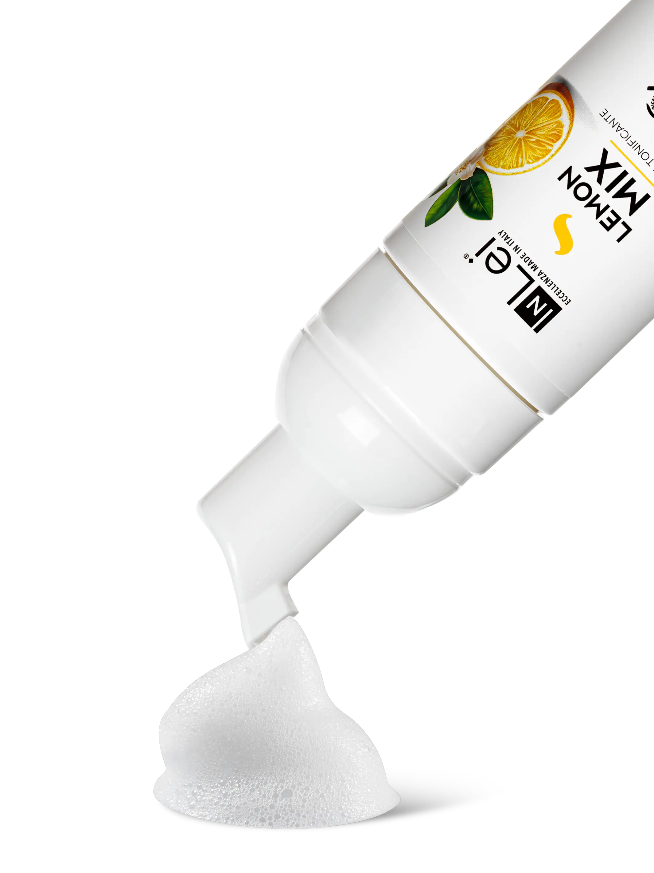 Mousse InLei® Limón Mix de 50ml vertiendo espuma limpiadora sin aceite para pestañas, cejas y rostro