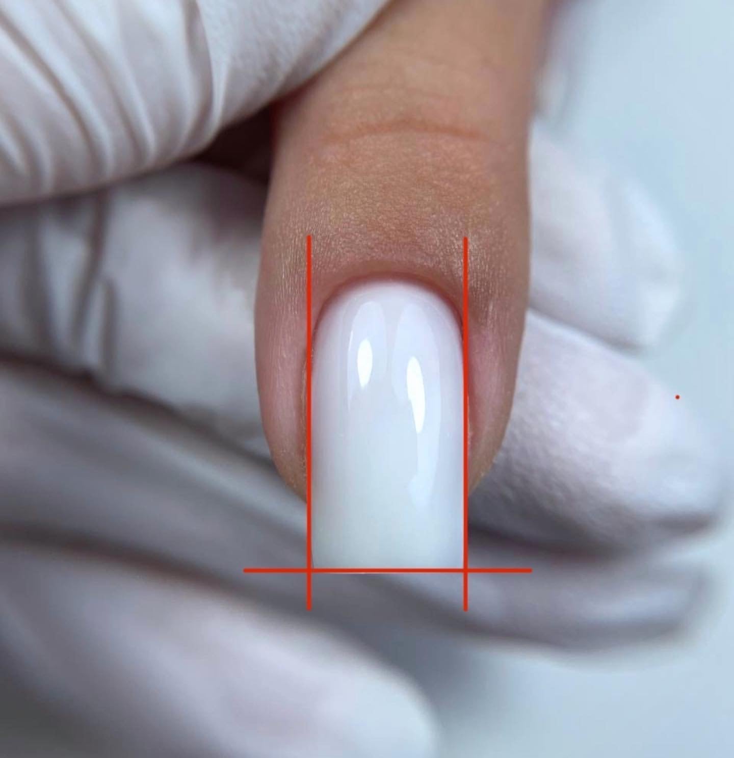 Curso de perfeccionamiento "Manicura Rusa" presencial Valencia 250 - 500€ - Top PestañasTop Pestañas