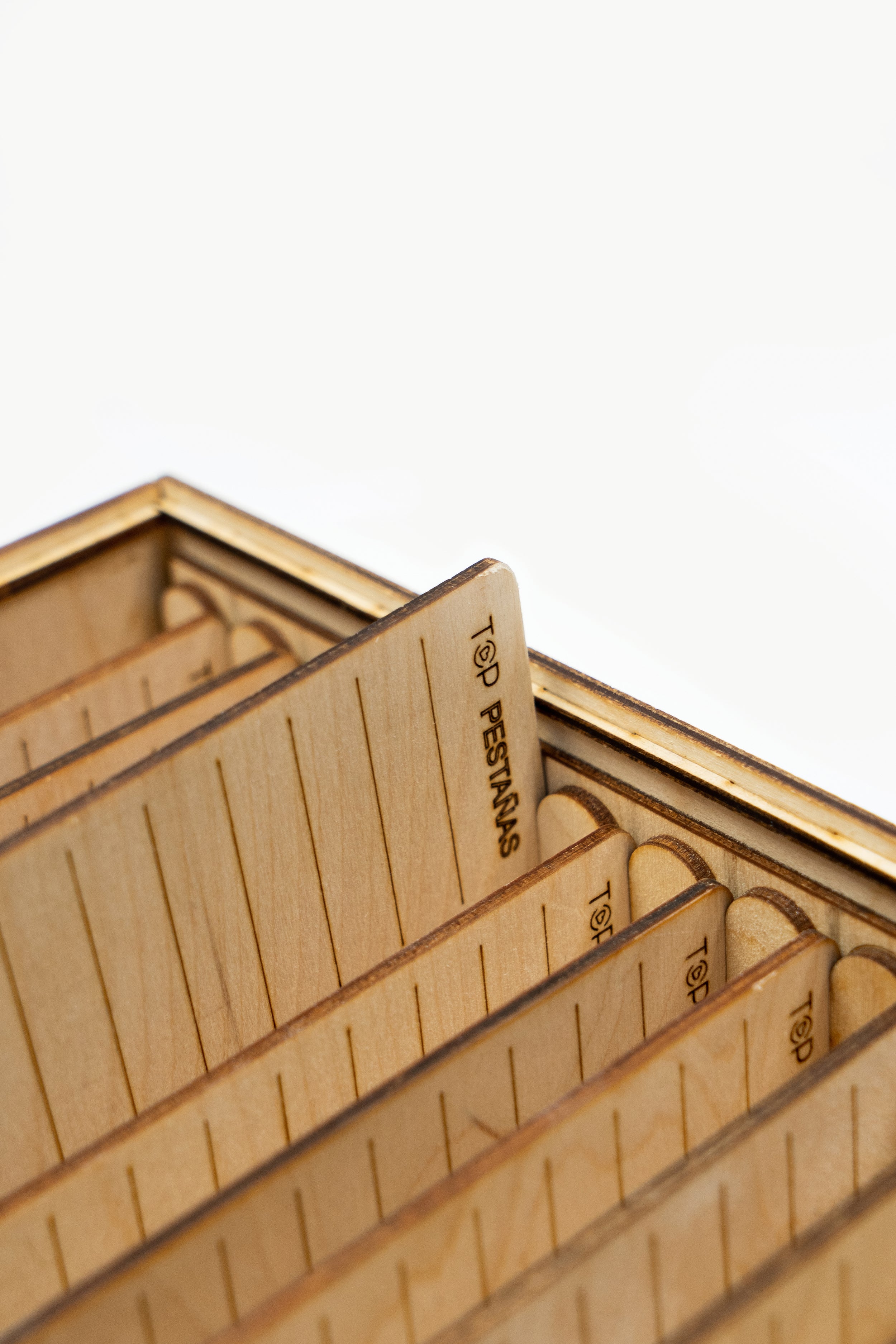Caja de almacenamiento “Top Pestañas Lashbox” incluye 10 paletas
